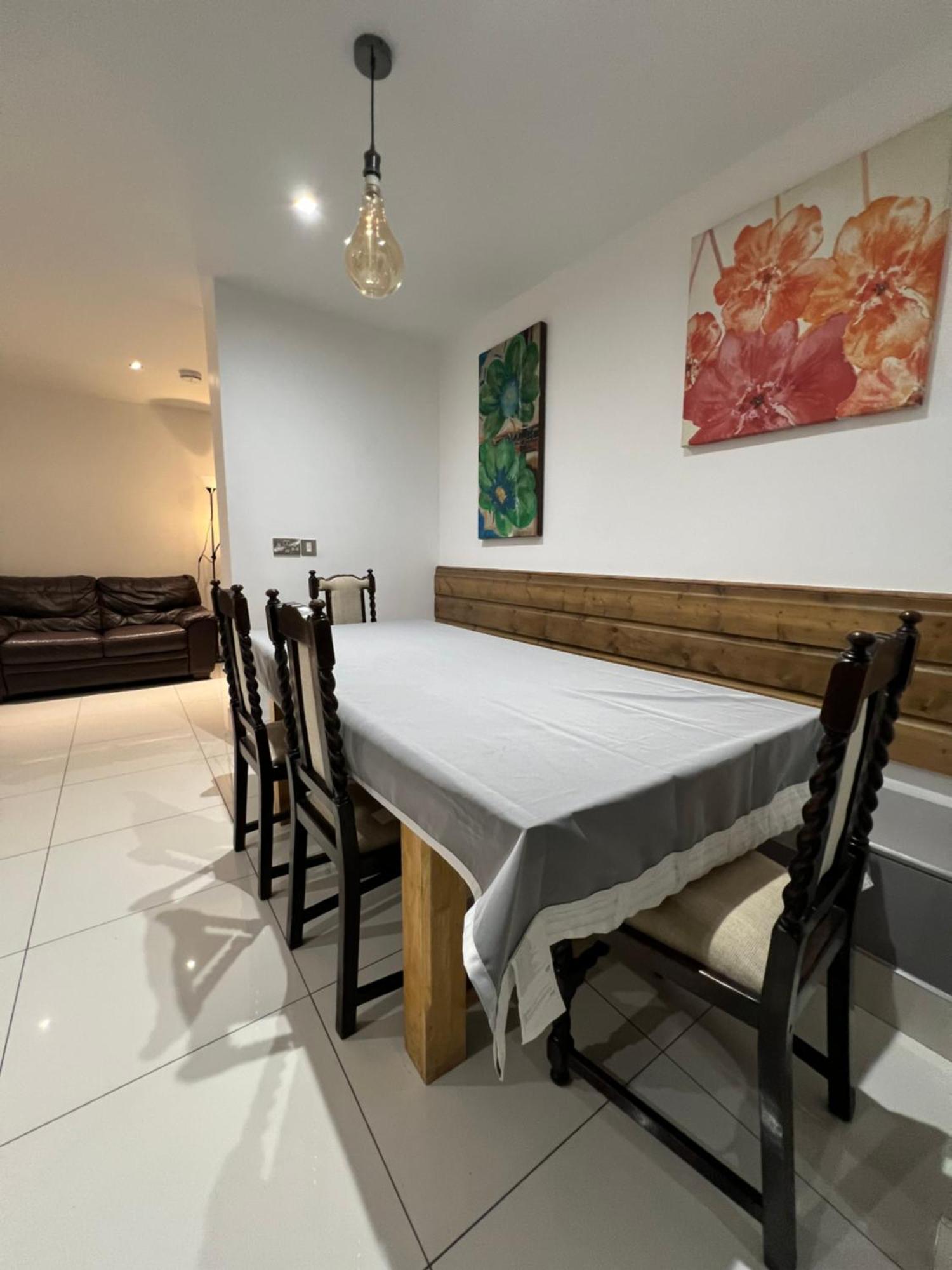 Lovely Dublin Home - Just 15 Mins To City Centre Exterior photo