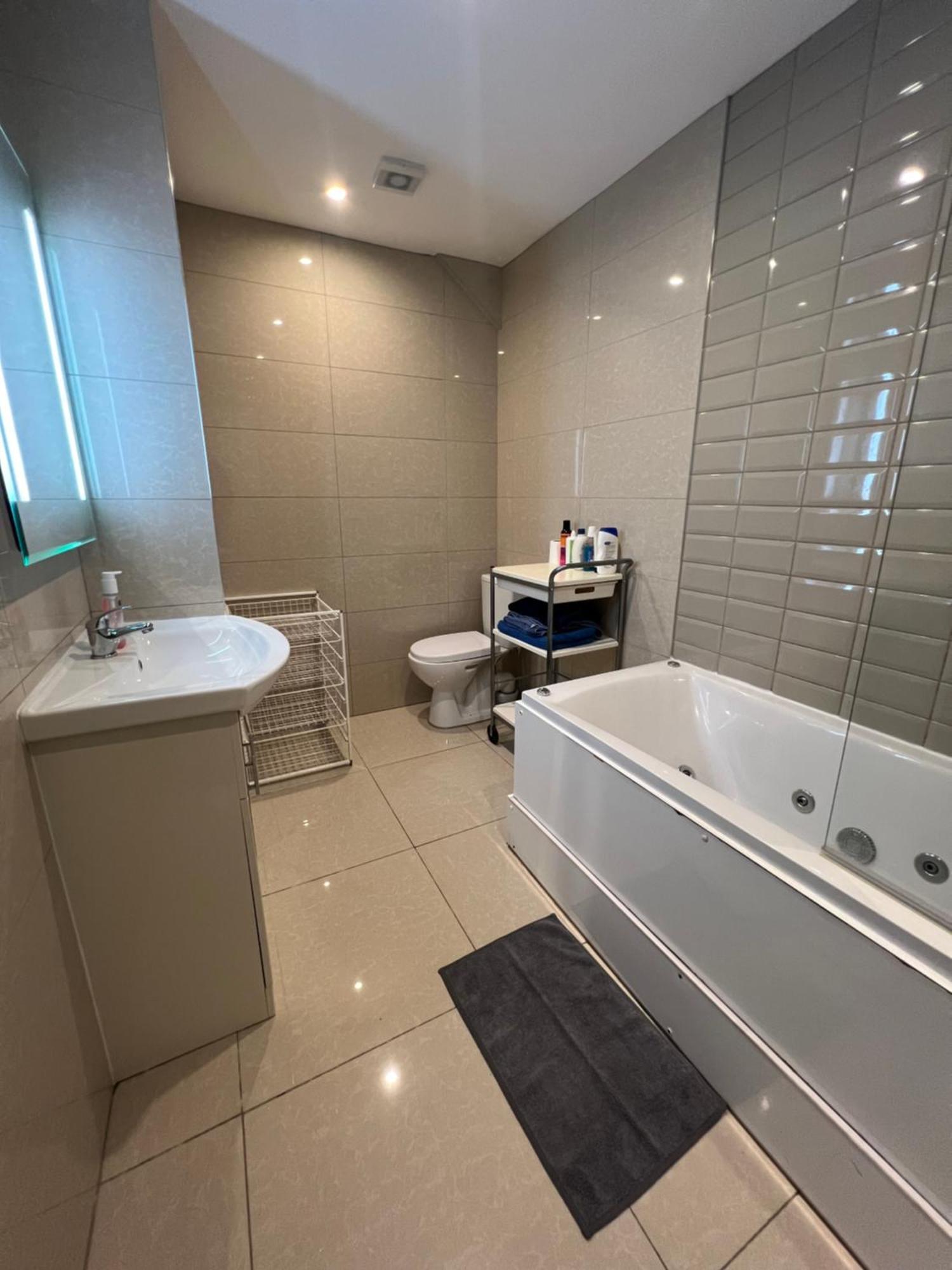 Lovely Dublin Home - Just 15 Mins To City Centre Exterior photo